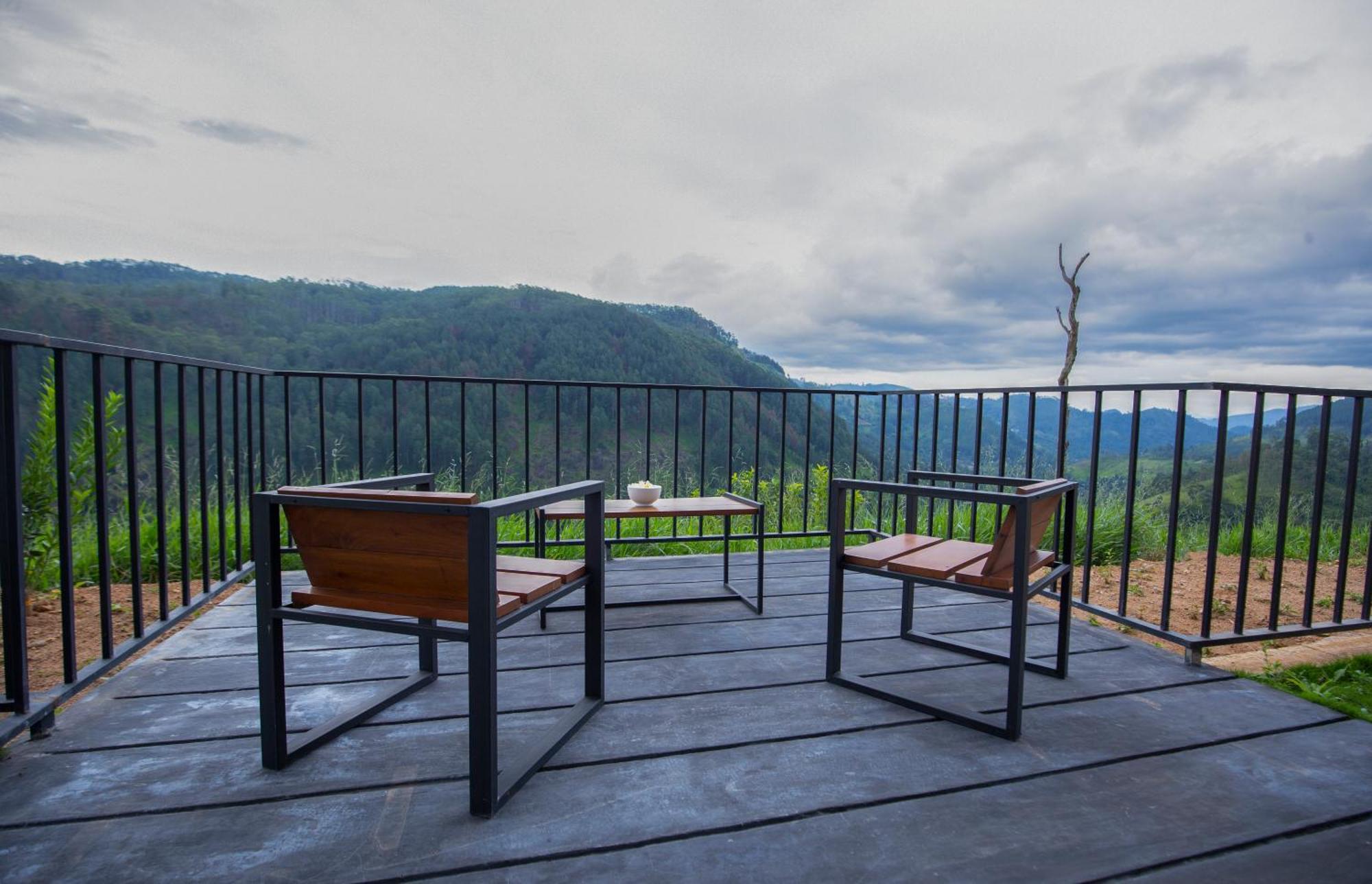Dowa Elegance Resort Елла Екстер'єр фото