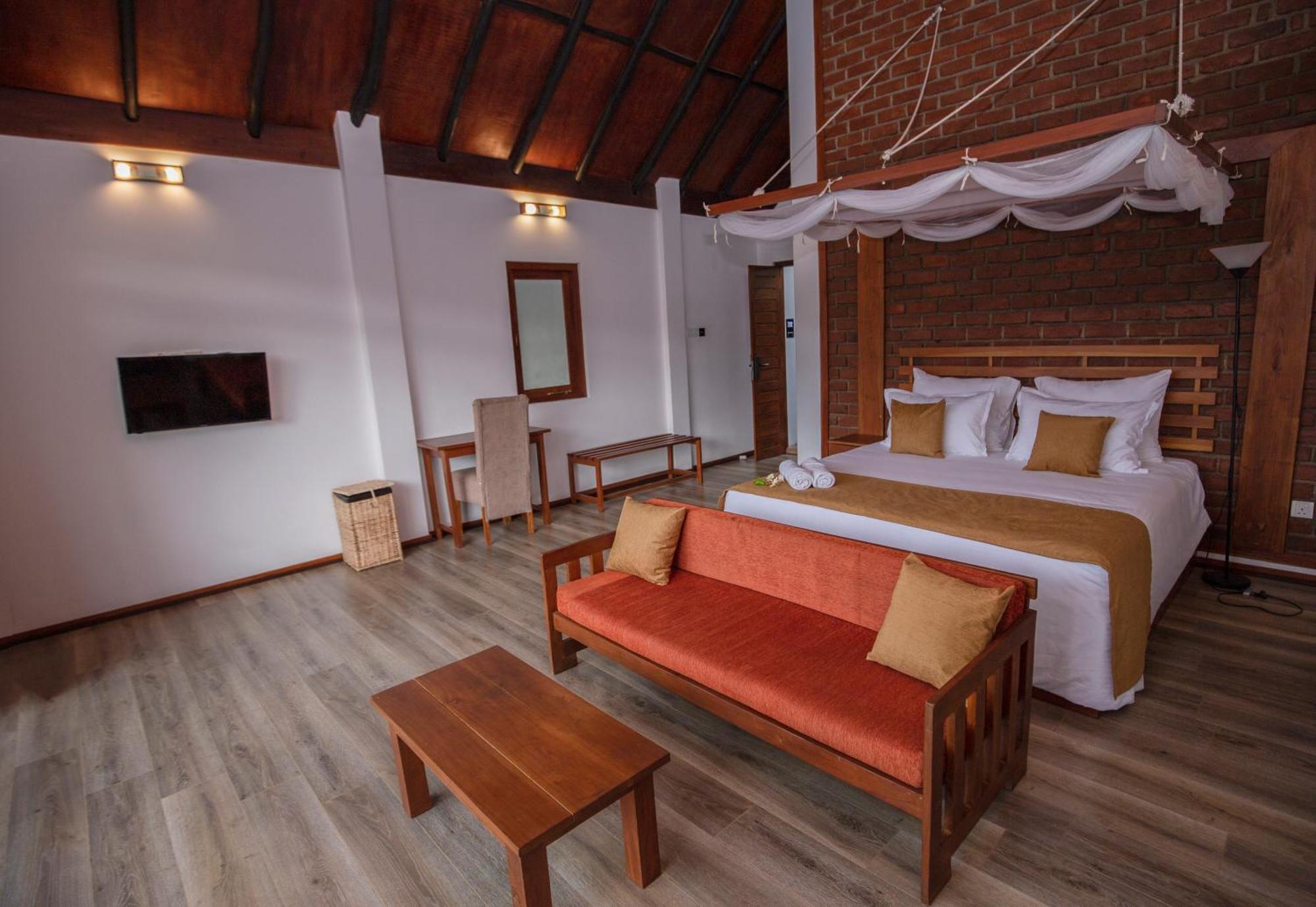 Dowa Elegance Resort Елла Екстер'єр фото