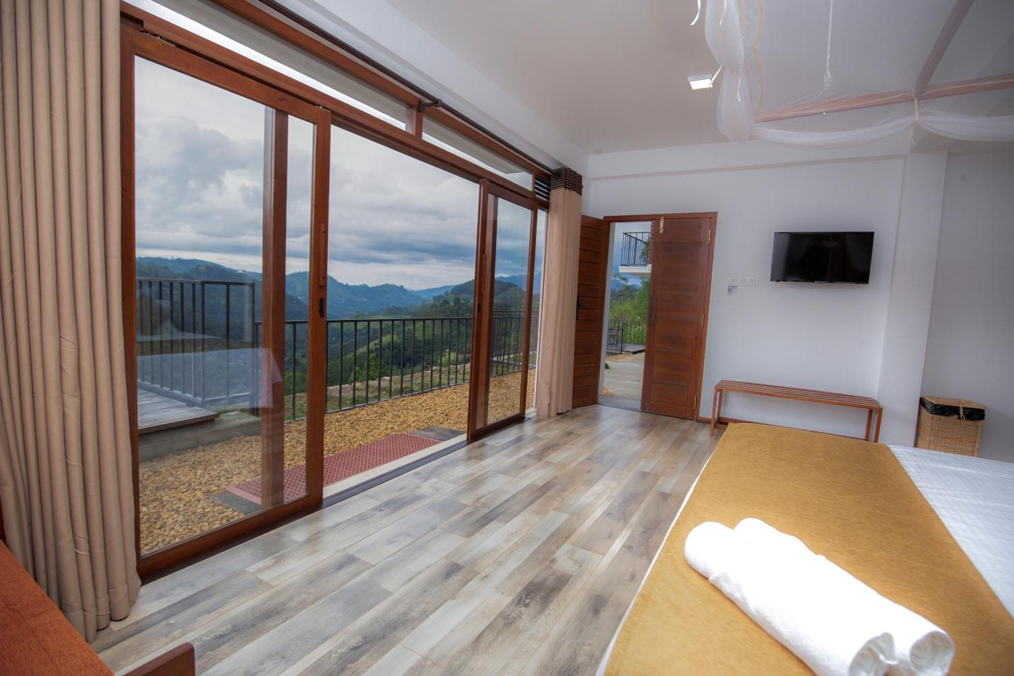 Dowa Elegance Resort Елла Екстер'єр фото